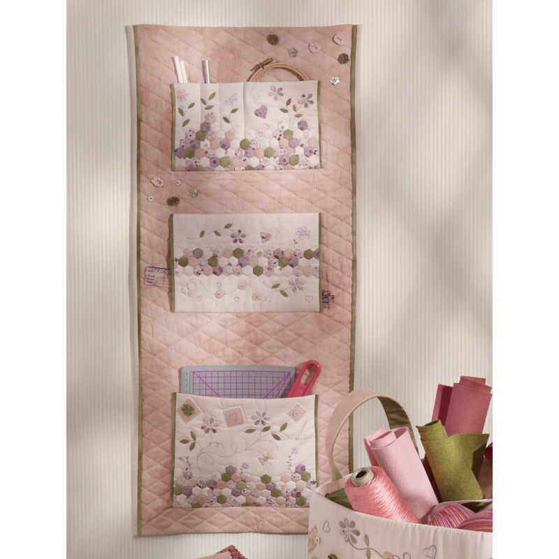 Modèle patchwork – Panneau mural à poches Modèle à télécharger Modèles