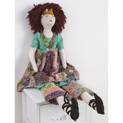 Modèle - La poupée inspiration fleurie Modèle à télécharger Modèles