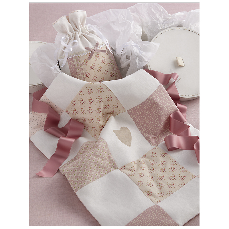 Modèles couture bébé – Plaid et pochon Cadeau de naissance Modèle à télécharger Modèles