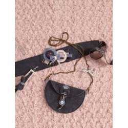 Modèle - headband, bracelet et jolie pochette en feutrine pour aller danser Modèles