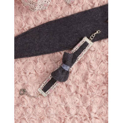 Modèle - headband, bracelet et jolie pochette en feutrine pour aller danser Modèles