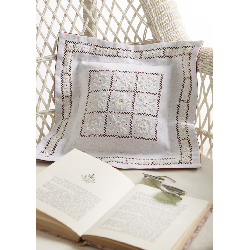 La broderie blanche portugaise Broderie