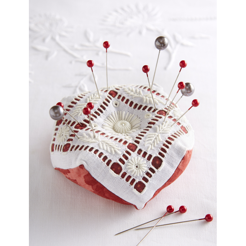 La broderie blanche portugaise Broderie