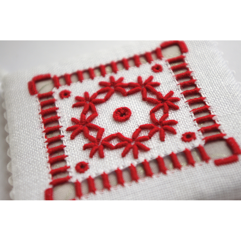 La broderie blanche portugaise Broderie