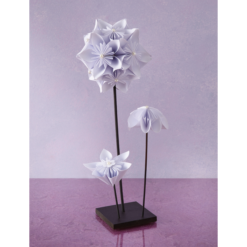 Composition florale en origami