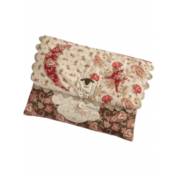 Modèle patchwork – Le panier à rêves, range-pyjama brodé Modèle à télécharger Modèles
