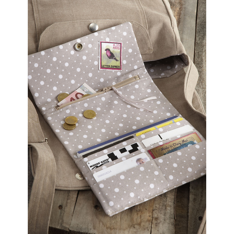 Un sac complètement timbré Modèles
