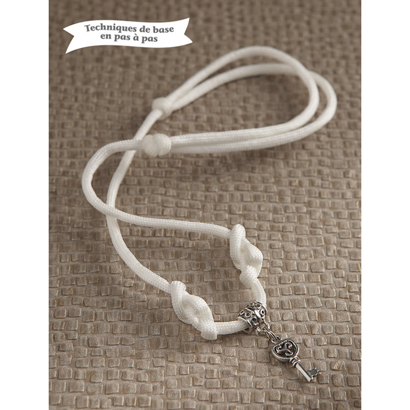 Collier blanc Modèles