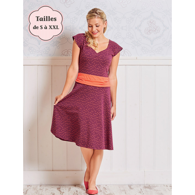 Modèle - Robe évasée & ceinturée Modèle à télécharger Modèles