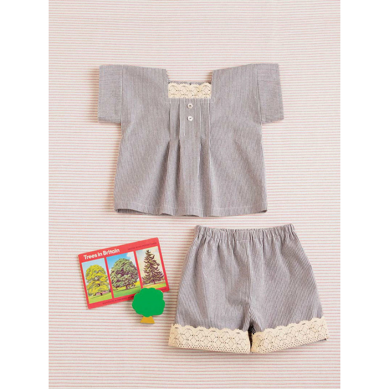 Vêtements & accessoires pour enfants Livre Couture