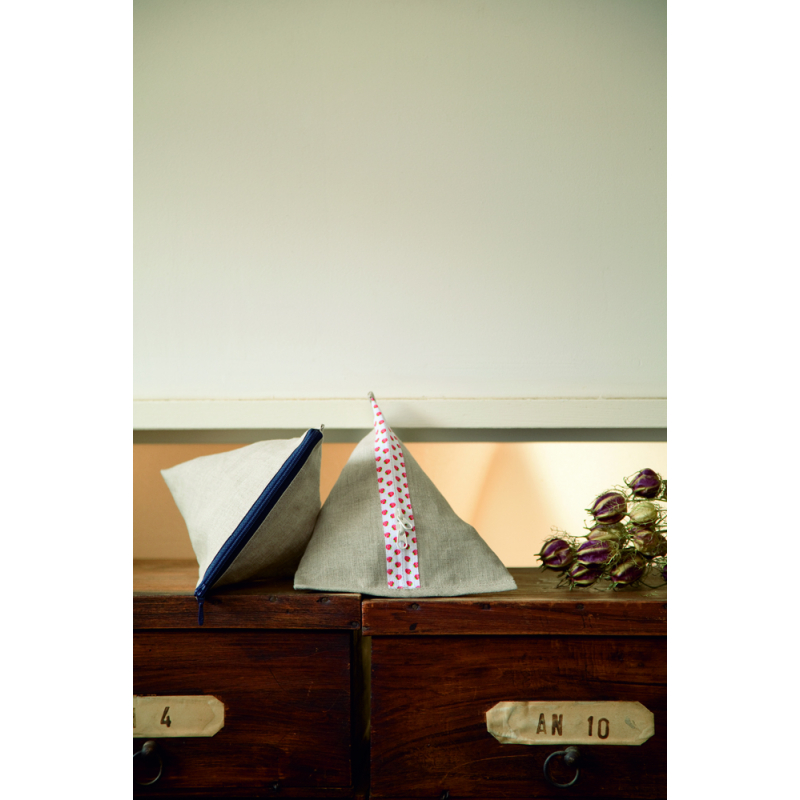 30 sacs & pochettes zippés Livre Couture