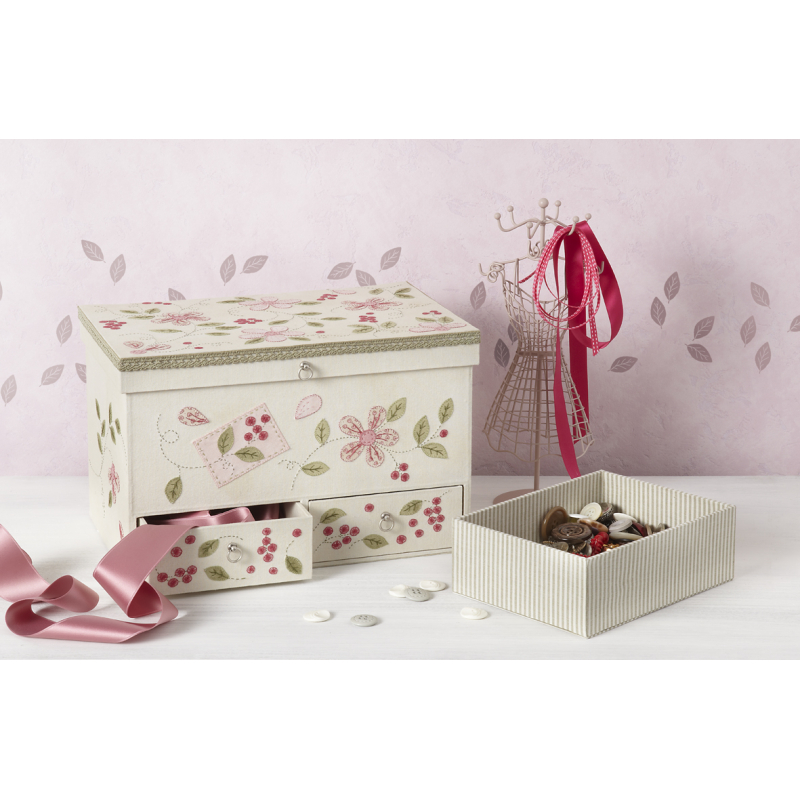 Cartonnage brodé Livre Broderie
