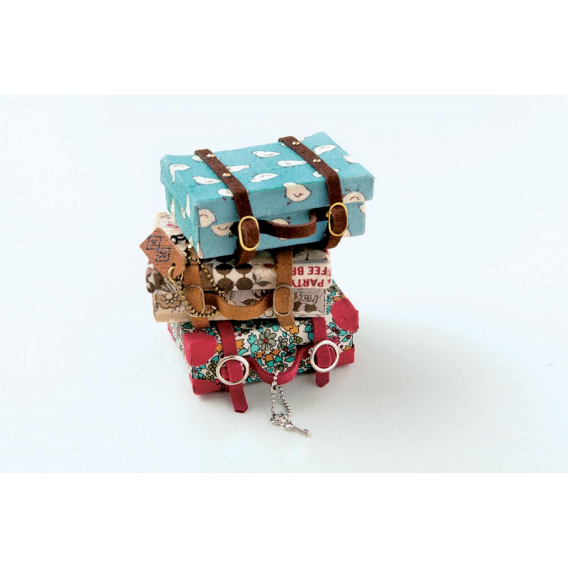 Sacs & accessoires miniatures Livre Couture