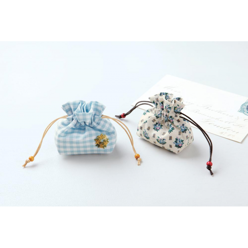 Sacs & accessoires miniatures Livre Couture