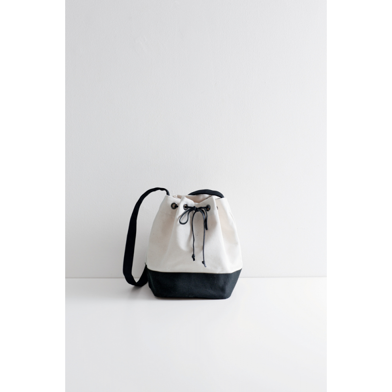 Sacs & accessoires en toile de coton Livre Couture
