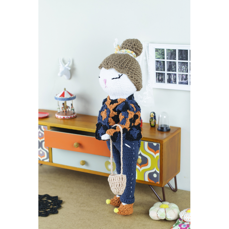 Poupées au crochet & leur garde-robe Livre Crochet