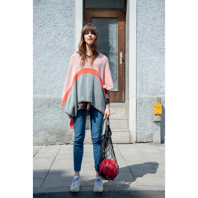 Ponchos & capes au tricot Livre Tricot
