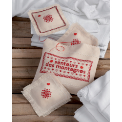 Douce Broderie - Esprit chalet Livre Broderie Douce Broderie - Esprit chalet Livre Broderie