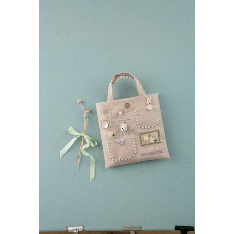 Jolis motifs en stumpwork Livre Broderie