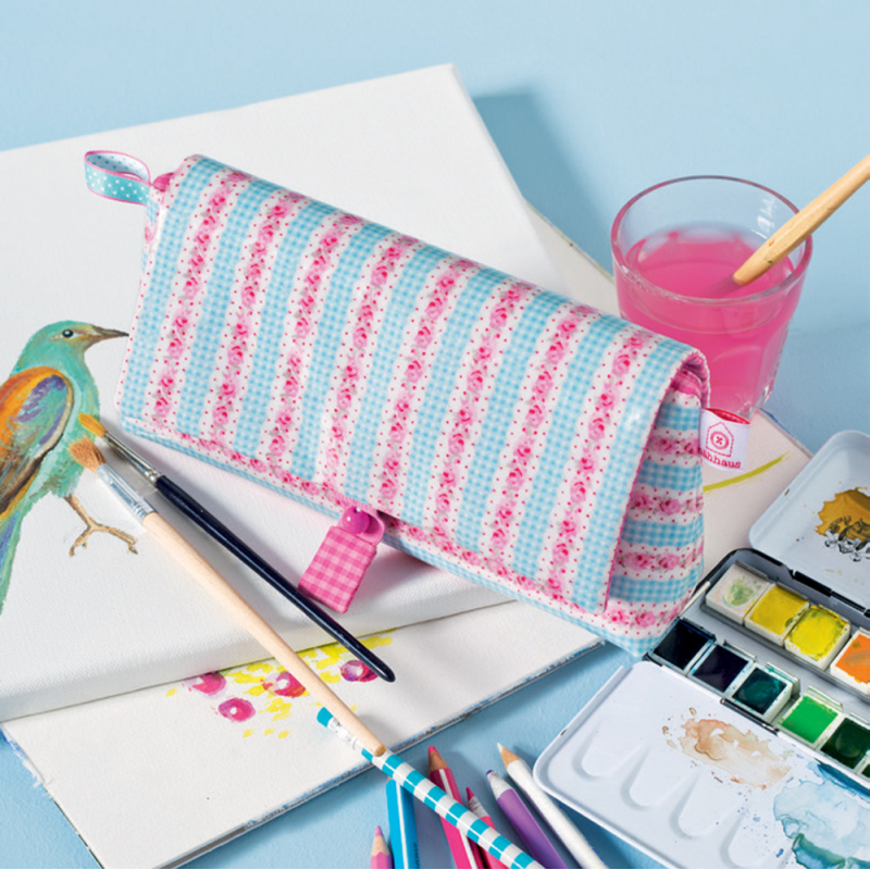 Couture créative en tissu enduit Livre Couture