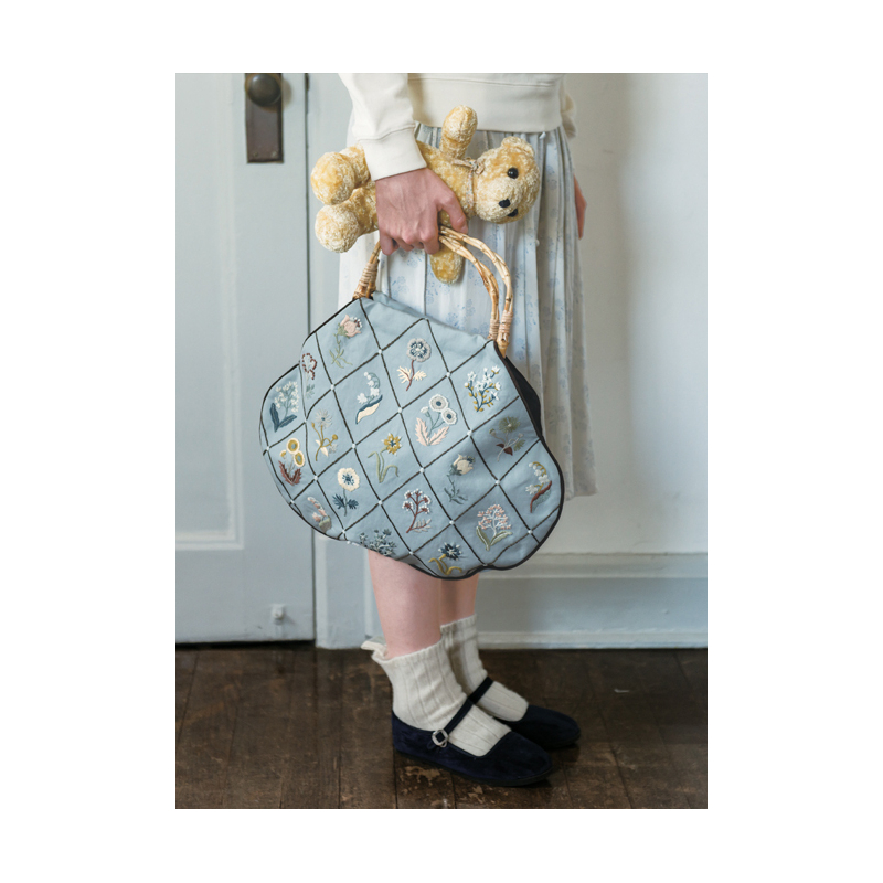 Broderie sur vêtements & accessoires Livre Broderie