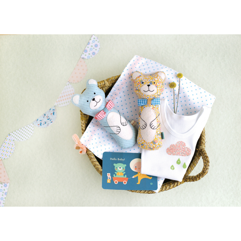 Petits cadeaux pour bébé en couture créative