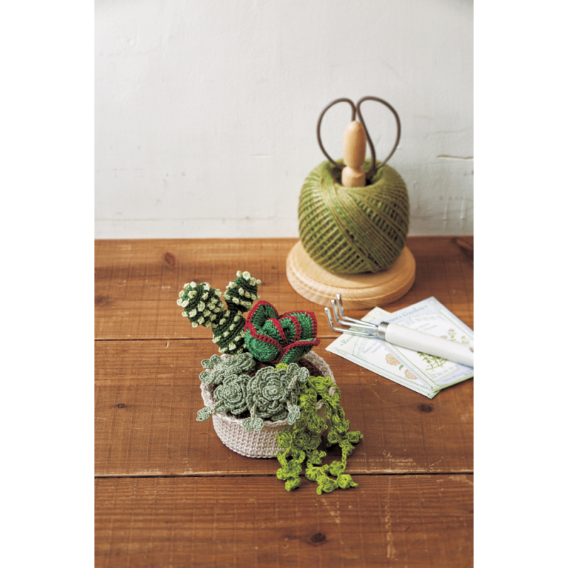 Accessoires fleuris crochetés avec du coton à broder Livre Crochet
