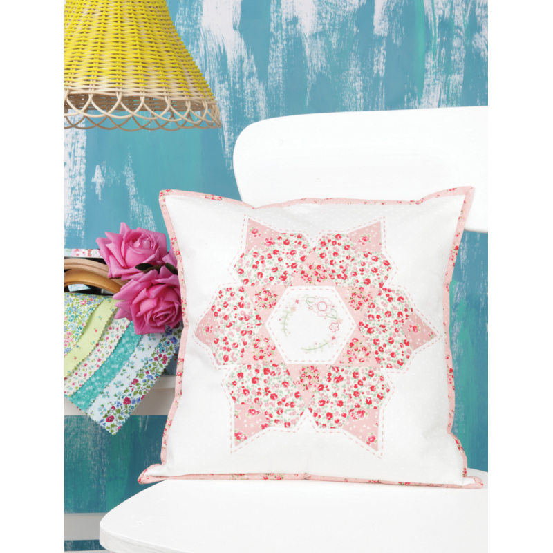 Jolies cousettes en feutre & en tissu Livre Couture