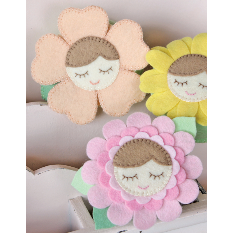 Jolies cousettes en feutre & en tissu Livre Couture