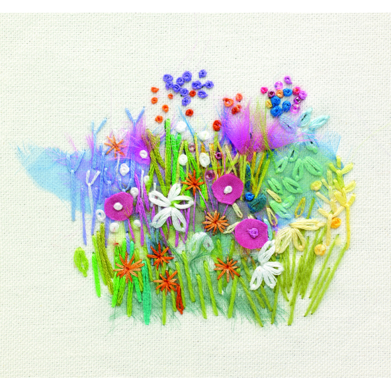 Fleurs textiles embellies Livre Broderie