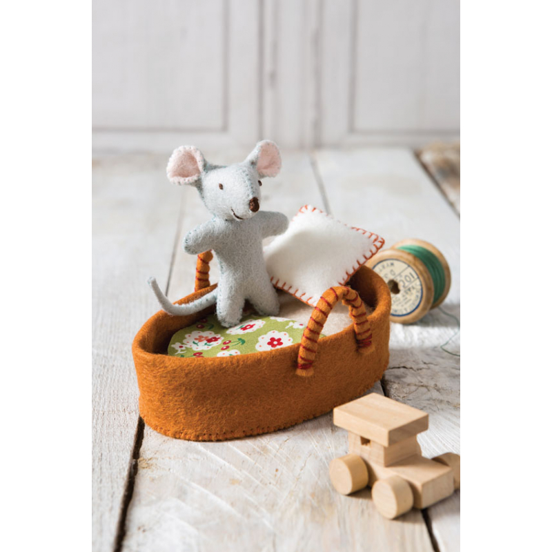 Petits animaux en feutrine & leur panoplie Livre Couture