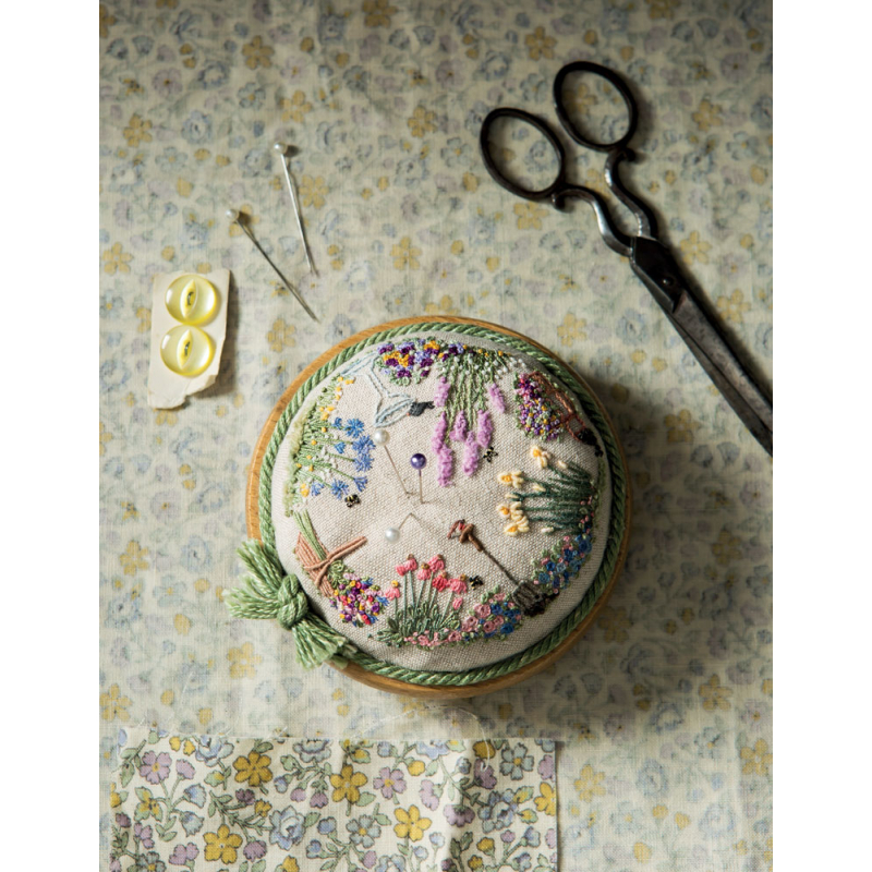 Un jardin anglais en broderie traditionnelle Livre Broderie