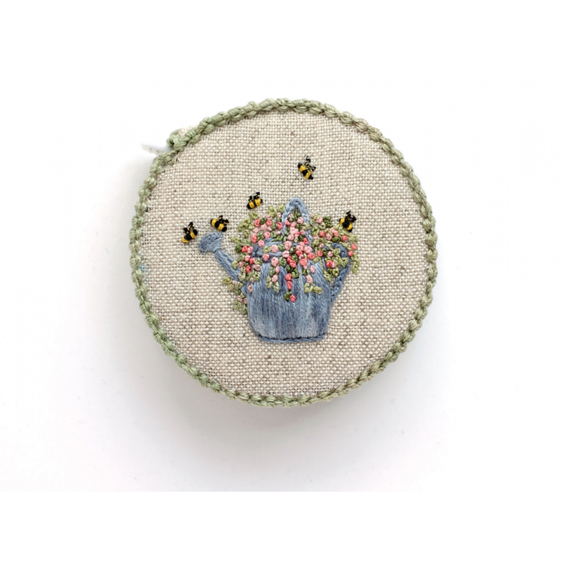 Un jardin anglais en broderie traditionnelle Livre Broderie