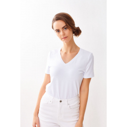 Mon t-shirt blanc - 15 modèles basiques et indispensables  - 4
