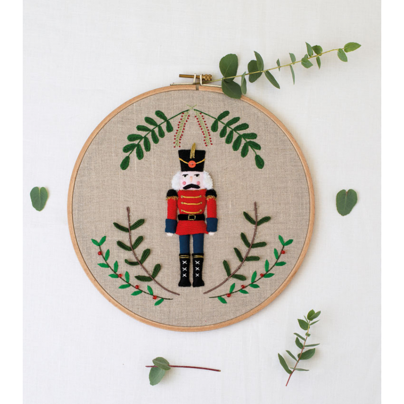Précieux hiver Livre Broderie