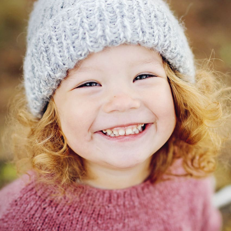 Un conte de Noël suédois au tricot - 25 modèles pour toute la famille  - 9