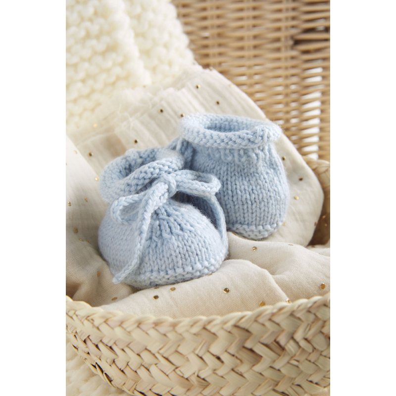 Chaussons bébé fille en maille tricot brodé Je suis une petite Princesse  blanc gris à 3,99 € fabriqué au Portugal