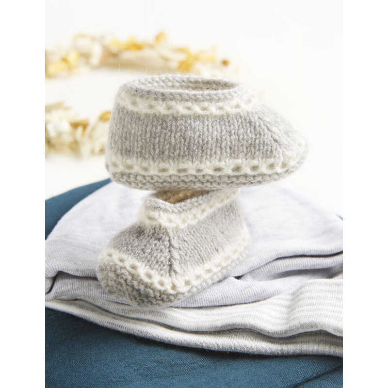 Chaussons Bébé au Tricot : 10 Modèles Incontournables