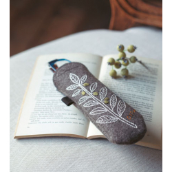 Petits ouvrages textiles Livre Patchwork Petits ouvrages textiles Livre Patchwork