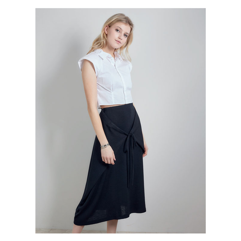 Je couds ma garde-robe simple et épurée Livre Couture