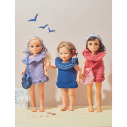12 tenues de poupées au tricot & leurs accessoires  - 7