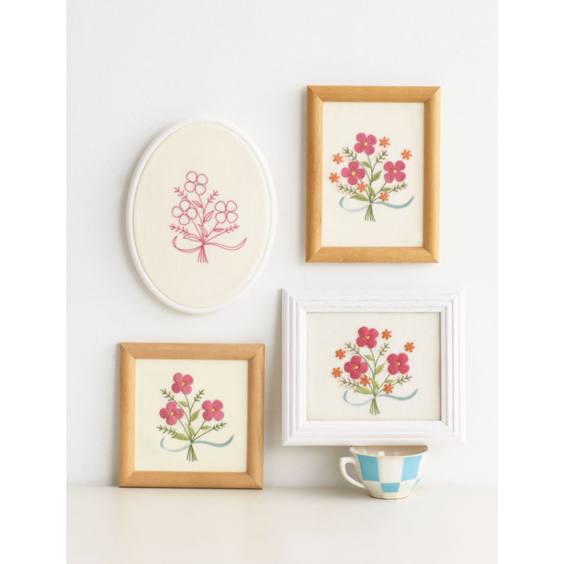 Fleurs & douceurs en broderie traditionnelle Livre Broderie