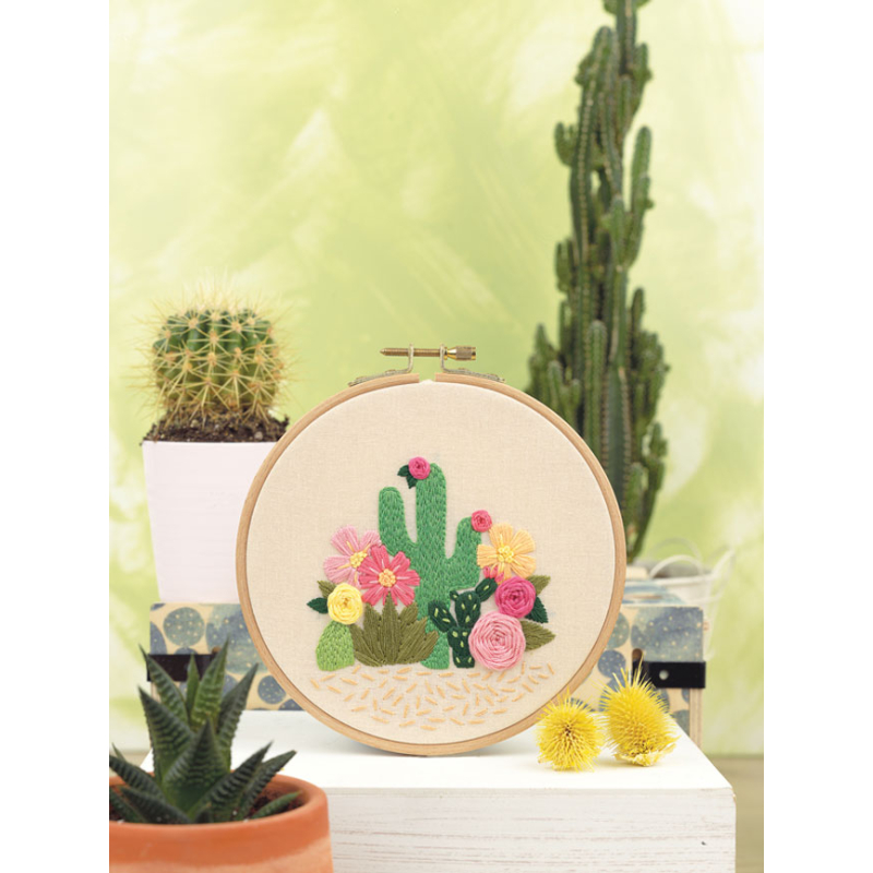 Broderie de fleurs Broderie