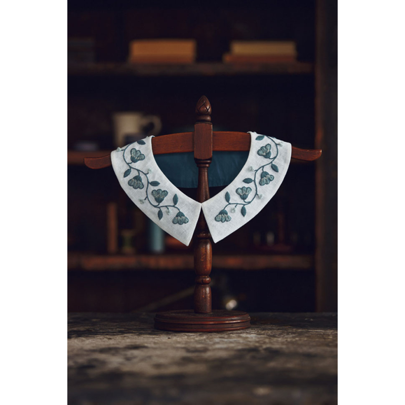 Motifs anciens en broderie traditionnelle & ruban Broderie