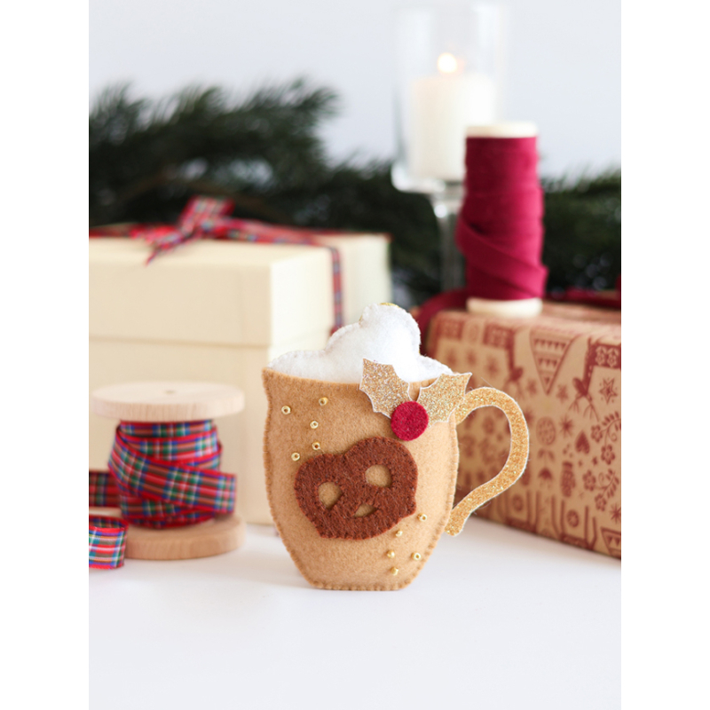 Coffret Noël traditionnel en feutrine Kit COFFRETS