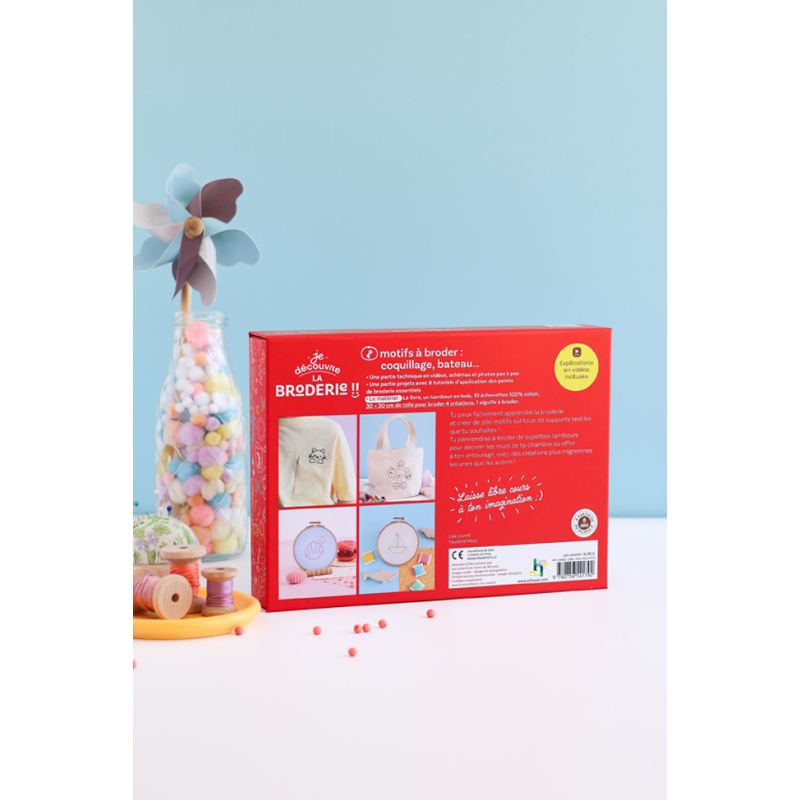 Coffret Je découvre la broderie Kit COFFRETS