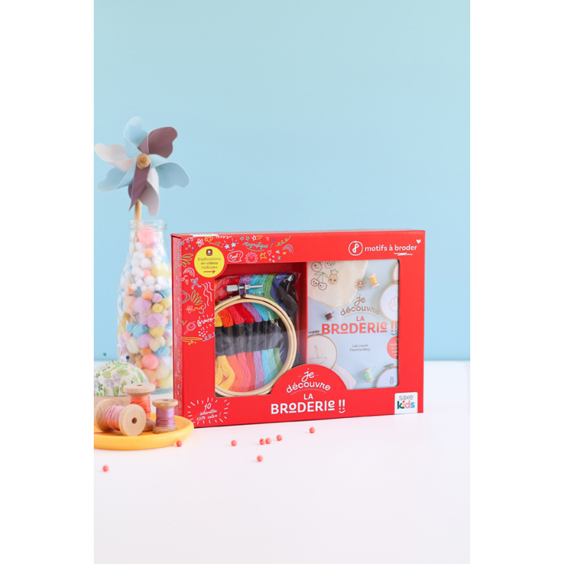 Coffret Je découvre la broderie Kit COFFRETS