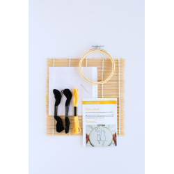 Lot Broderie Japon Kawaï – Onigiri & Chats de Lune Lot COFFRETS Lot Broderie Japon Kawaï – Onigiri & Chats de Lune Lot COFFRETS