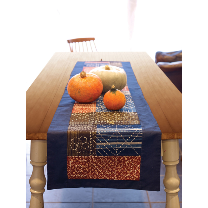 Accessoires & déco en sashiko Nouvelle édition Livre Broderie