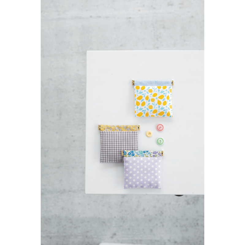 CCF HS n°45 : Accessoires en chutes de tissus Magazine Couture